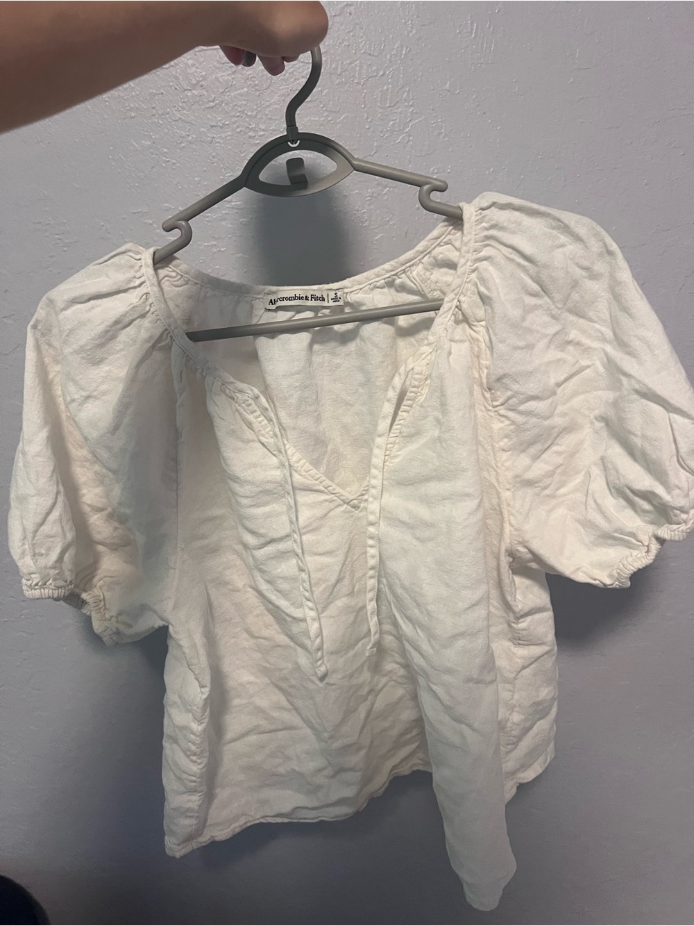 Abercrombie & Fitch Cream Peasant Puff Sleeve Linen and Cotton Blend Top